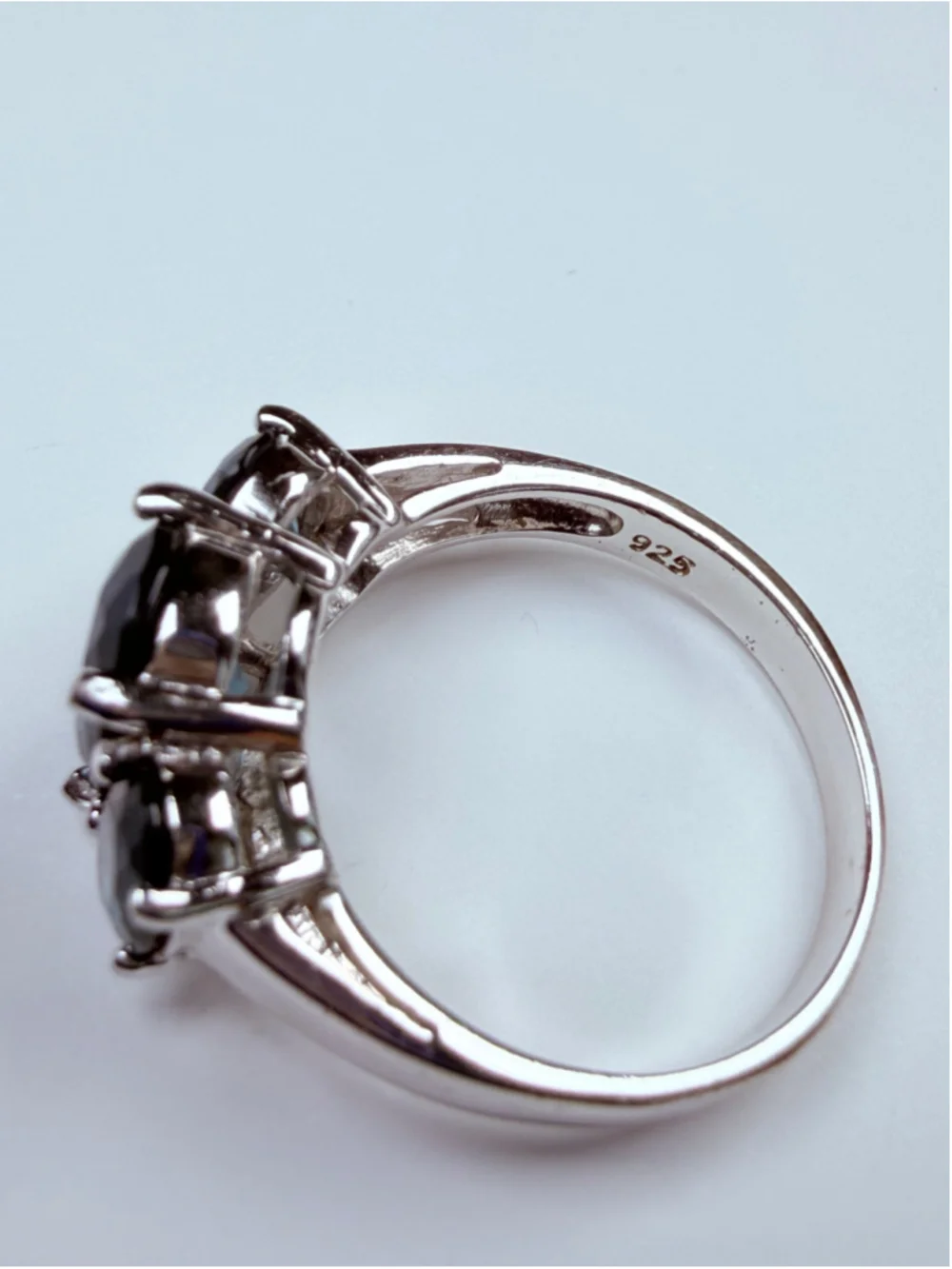 SETA 2.5 CT London Blue Topaz Trinity Trilogy 925 Sterling Silver Designer Ring